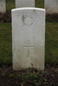 Delville Wood Cemetery Longueval - Willson, T