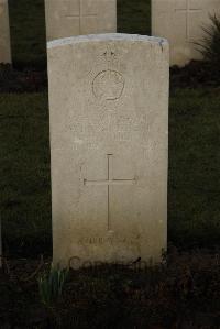 Delville Wood Cemetery Longueval - Woodhead, W F