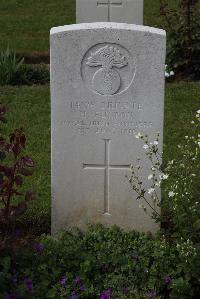 Forceville Communal Cemetery And Extension - Fulton, H