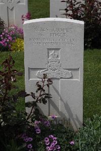 Forceville Communal Cemetery And Extension - Ledger, Frank