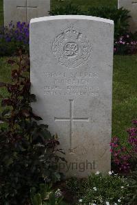 Forceville Communal Cemetery And Extension - O'brien, Francis