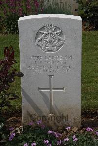 Forceville Communal Cemetery And Extension - Whyte, J S