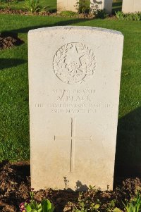 Grand-Seraucourt British Cemetery - Black, A