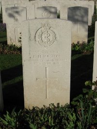 Grand-Seraucourt British Cemetery - Burton, E H