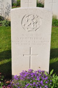 Grand-Seraucourt British Cemetery - Clutterbuck, Alfred