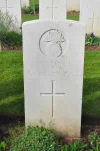 Grand-Seraucourt British Cemetery - Craig, J