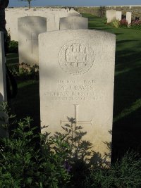 Grand-Seraucourt British Cemetery - Davis, A J