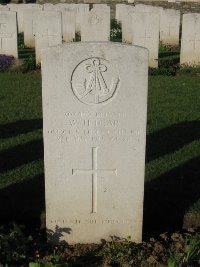 Grand-Seraucourt British Cemetery - Dear, W H