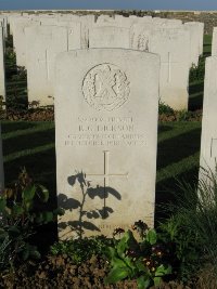 Grand-Seraucourt British Cemetery - Dickson, Robert G.