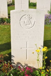 Grand-Seraucourt British Cemetery - Finlayson, John