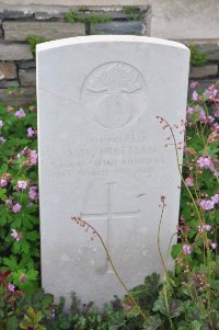 Grand-Seraucourt British Cemetery - Freeman, S W