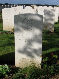 Grand-Seraucourt British Cemetery - Gardiner, William