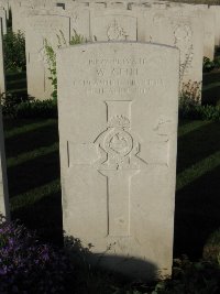 Grand-Seraucourt British Cemetery - Gent, W