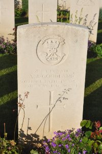 Grand-Seraucourt British Cemetery - Goodland, A J