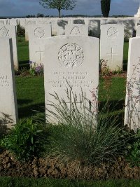 Grand-Seraucourt British Cemetery - Goucher, T