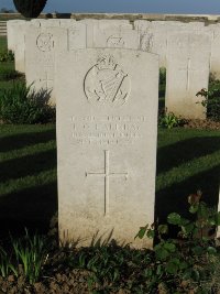 Grand-Seraucourt British Cemetery - Halliday, T O