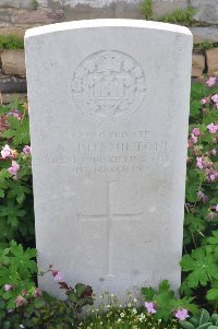 Grand-Seraucourt British Cemetery - Hamilton, A J