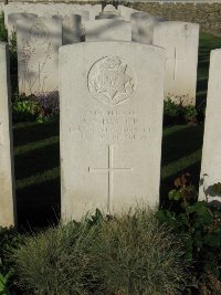 Grand-Seraucourt British Cemetery - Harmer, Sidney Charles