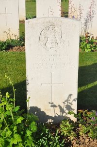 Grand-Seraucourt British Cemetery - Hay, William John