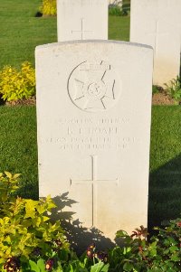 Grand-Seraucourt British Cemetery - Hoare, B T