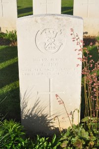 Grand-Seraucourt British Cemetery - Hoe, G