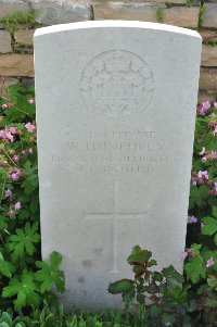 Grand-Seraucourt British Cemetery - Humphrey, W