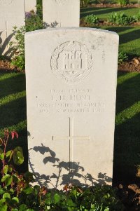 Grand-Seraucourt British Cemetery - Hunt, F H