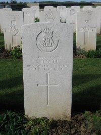 Grand-Seraucourt British Cemetery - Jewell, S