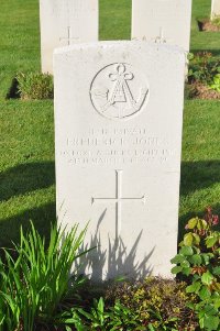 Grand-Seraucourt British Cemetery - Jones, Frederick