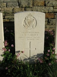 Grand-Seraucourt British Cemetery - Larner, Albert Reginald