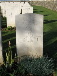 Grand-Seraucourt British Cemetery - Marsh, James