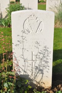 Grand-Seraucourt British Cemetery - McAleese, J