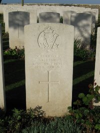 Grand-Seraucourt British Cemetery - McKinley, J