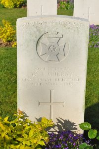 Grand-Seraucourt British Cemetery - Munday, W T