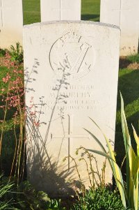 Grand-Seraucourt British Cemetery - Murphy, M