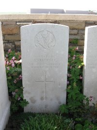 Grand-Seraucourt British Cemetery - Nuttall, J