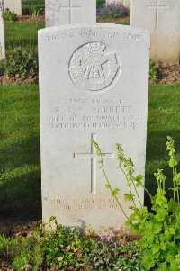 Grand-Seraucourt British Cemetery - Perrett, Raymond George Fall