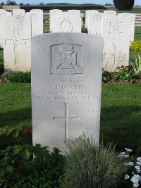 Grand-Seraucourt British Cemetery - Pontin, John James