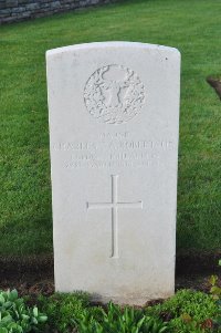 Grand-Seraucourt British Cemetery - Robertson, Charles Thomas Andrews