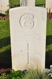 Grand-Seraucourt British Cemetery - Robinson, Ewart Gladstone