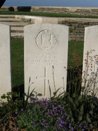 Grand-Seraucourt British Cemetery - Rodger, Thomas