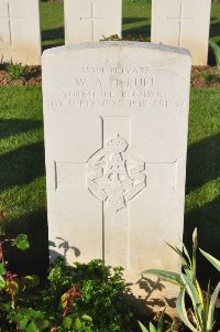 Grand-Seraucourt British Cemetery - Ruel, W A H