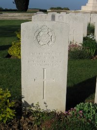 Grand-Seraucourt British Cemetery - Short, John William