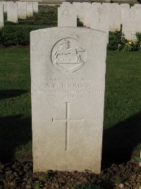 Grand-Seraucourt British Cemetery - Thomson, A E