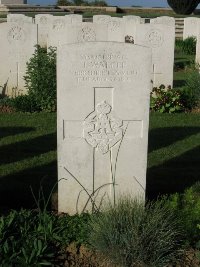 Grand-Seraucourt British Cemetery - Walker, J