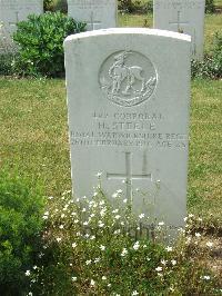 Foncquevillers Military Cemetery - Steele, Harry