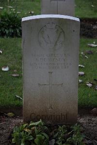 Hermies British Cemetery - Dempsey, S