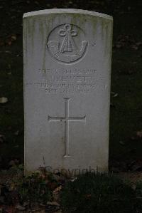 Hermies British Cemetery - Drewett, A