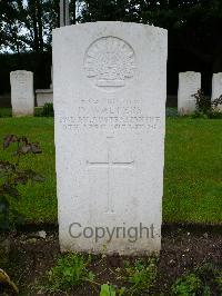 Hermies British Cemetery - Walters, David