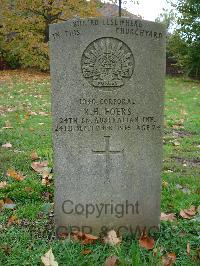 Whiston (St. Mary Magdalene) Churchyard - Foers, Robert Henry